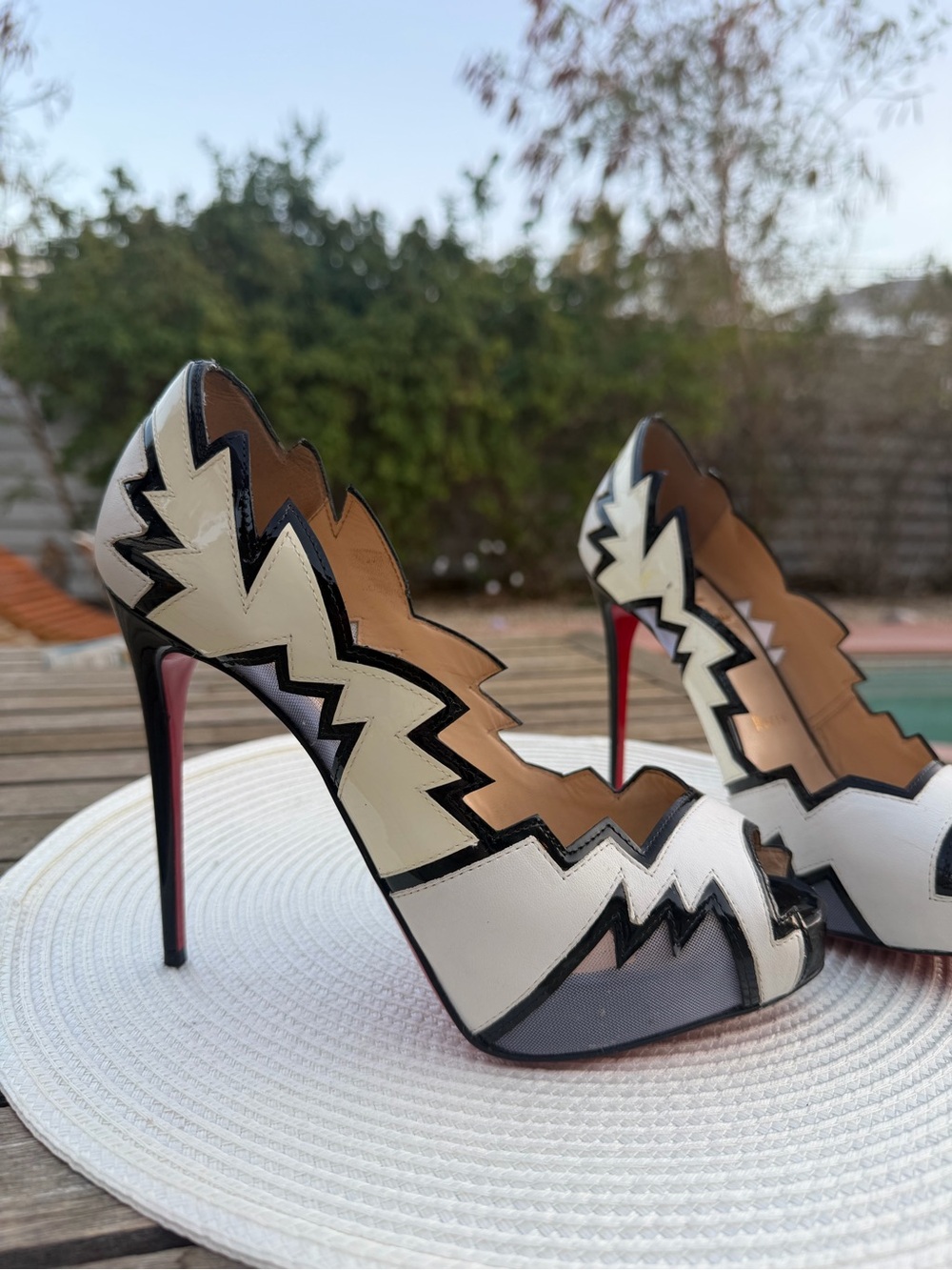 Christian Louboutin White, Black & Red Zigzag Scalloped Stiletto Pumps